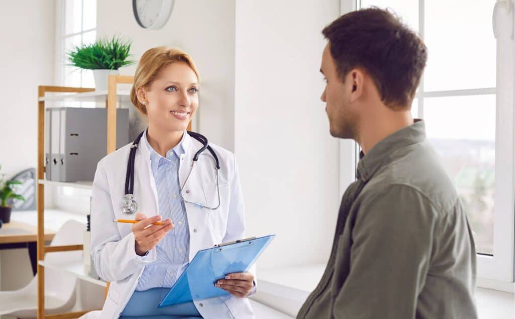 Doctor meeting with a client for fentanyl addiction treatment in New Jersey.